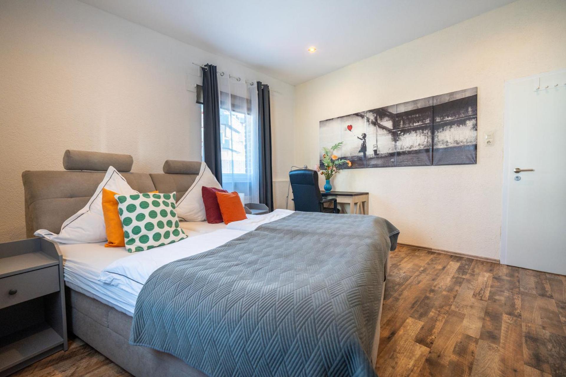 Charmante Privatzimmer In Der Stadt Coblenza Exterior foto
