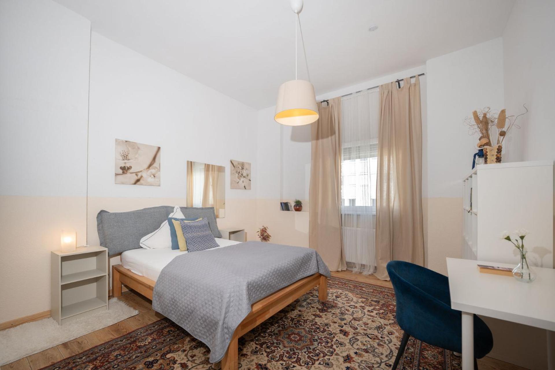 Charmante Privatzimmer In Der Stadt Coblenza Exterior foto