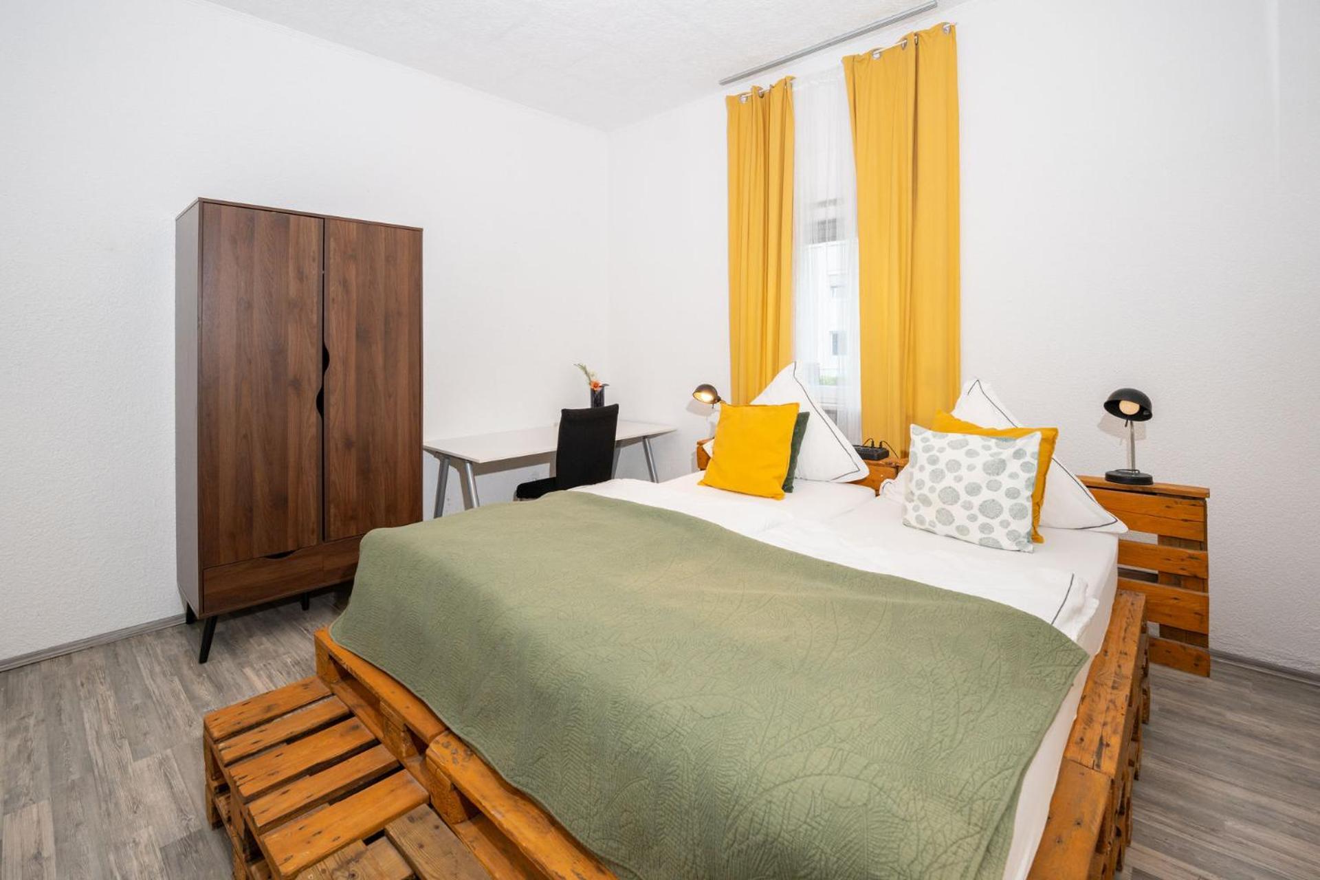 Charmante Privatzimmer In Der Stadt Coblenza Exterior foto