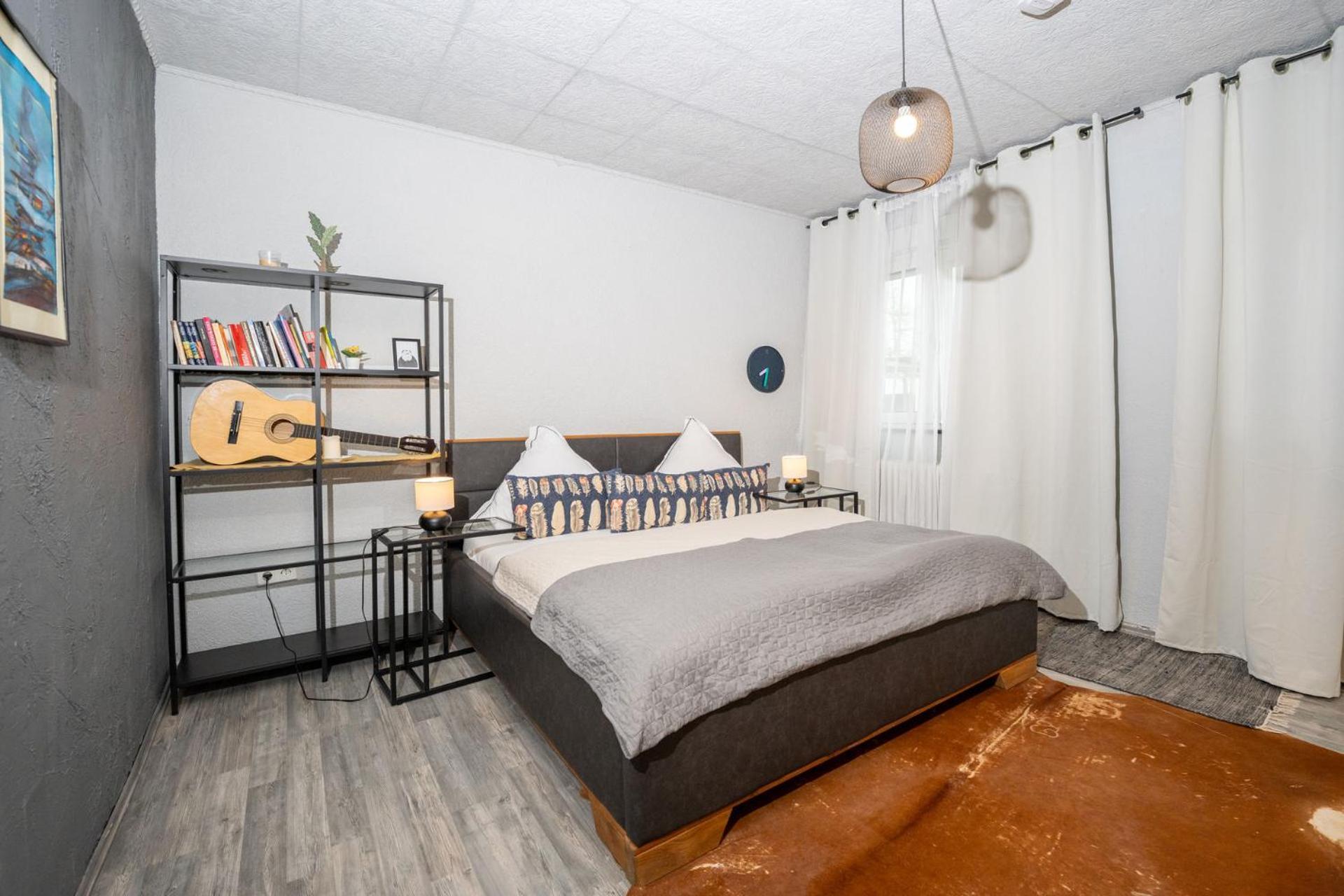 Charmante Privatzimmer In Der Stadt Coblenza Exterior foto