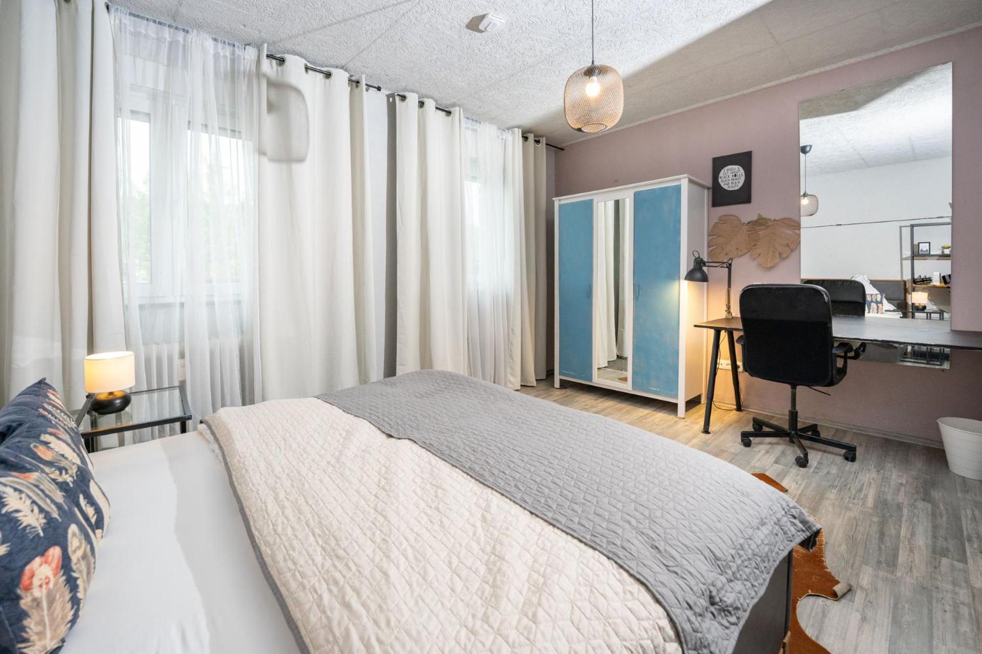 Charmante Privatzimmer In Der Stadt Coblenza Exterior foto
