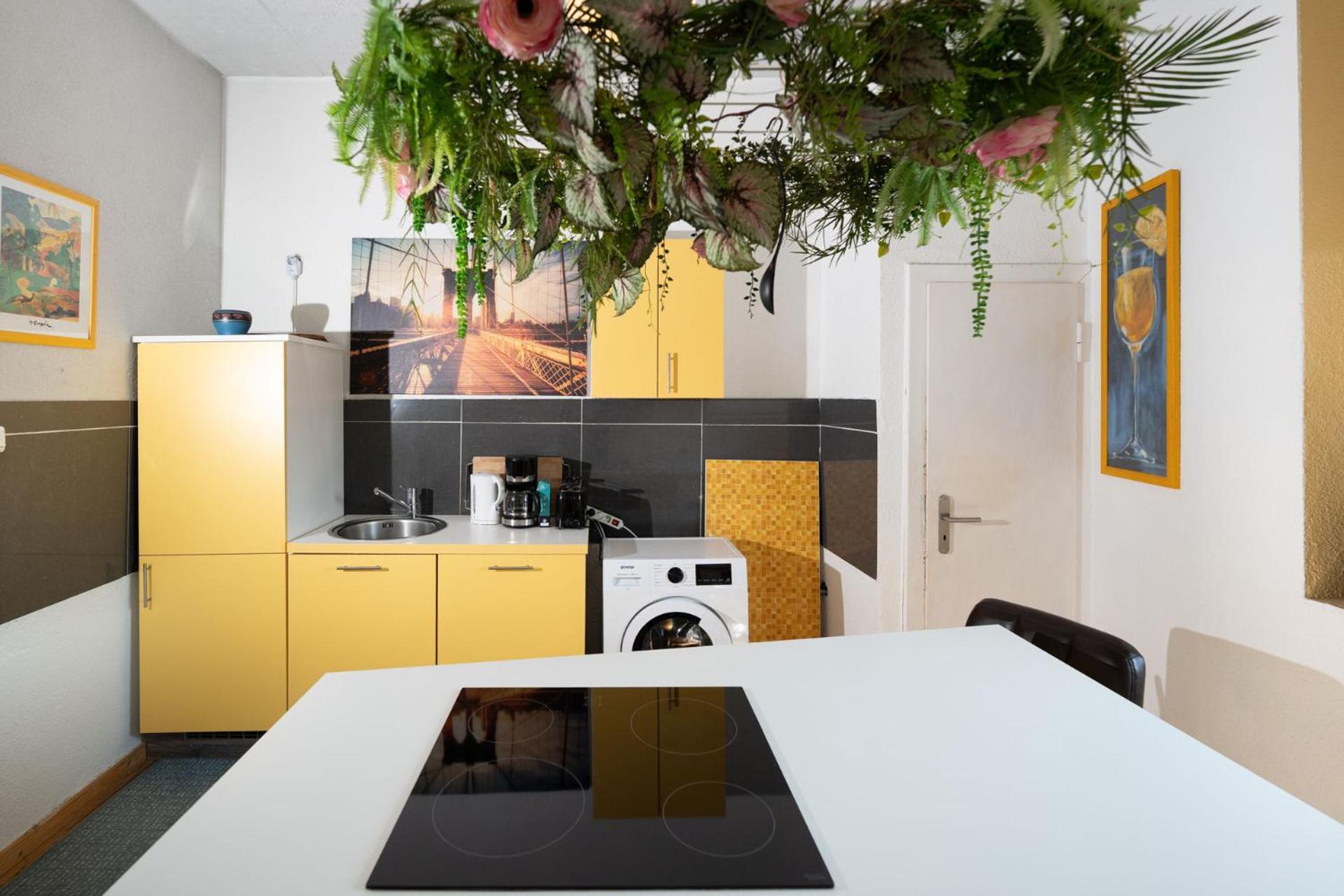 Charmante Privatzimmer In Der Stadt Coblenza Exterior foto