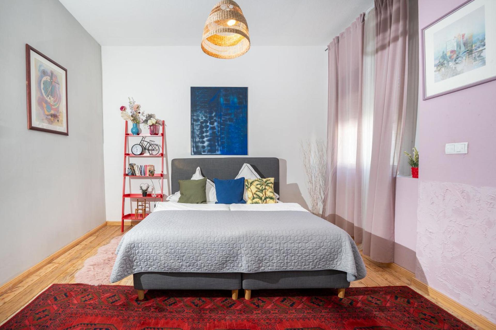 Charmante Privatzimmer In Der Stadt Coblenza Exterior foto
